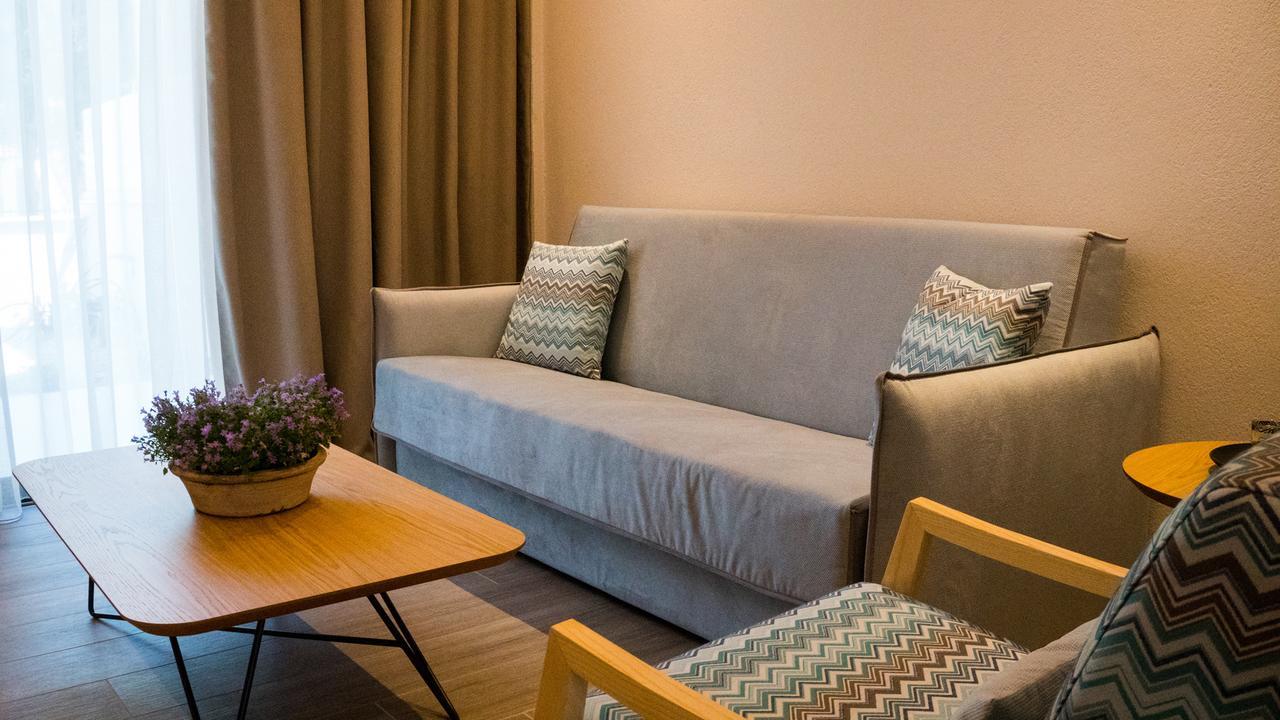 Costa Domus Blue Luxury Apartments Никити Екстериор снимка