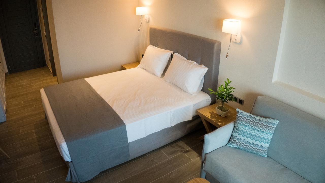 Costa Domus Blue Luxury Apartments Никити Екстериор снимка