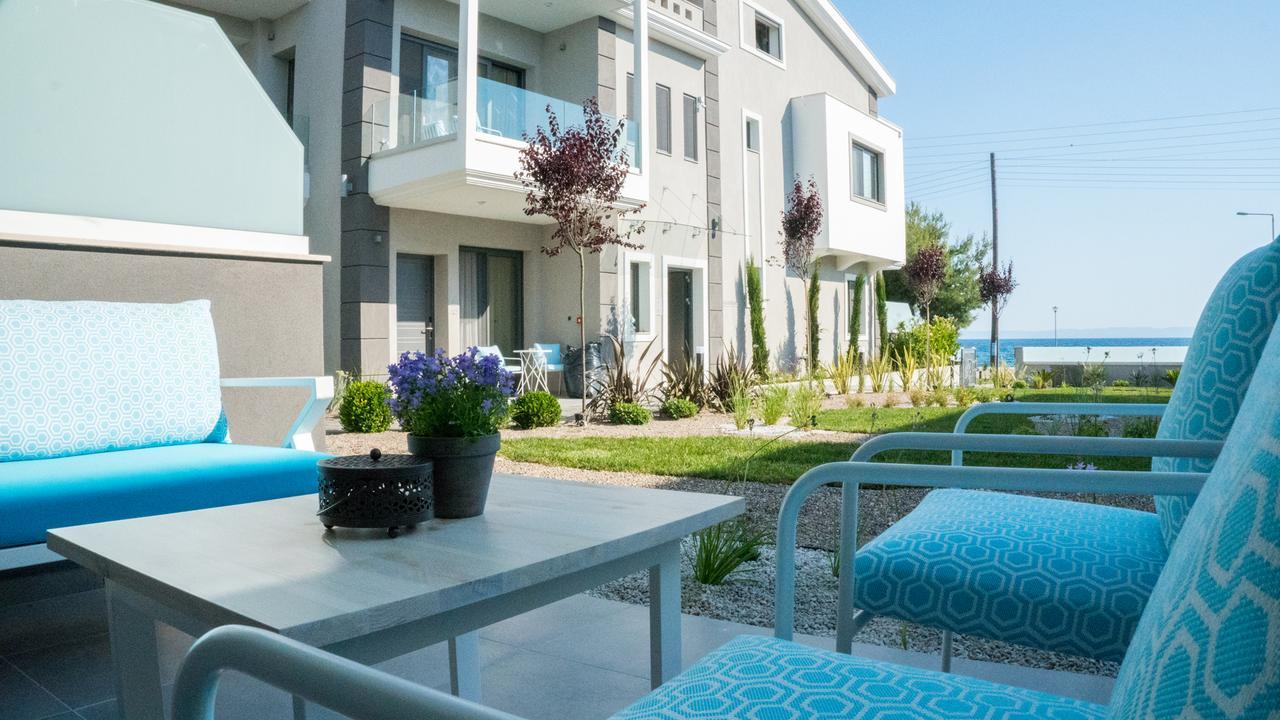 Costa Domus Blue Luxury Apartments Никити Екстериор снимка