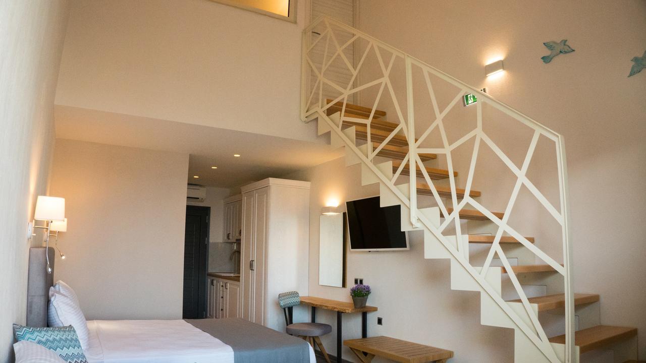 Costa Domus Blue Luxury Apartments Никити Екстериор снимка