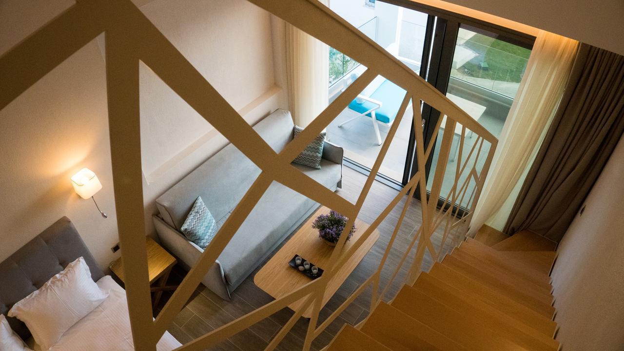 Costa Domus Blue Luxury Apartments Никити Екстериор снимка