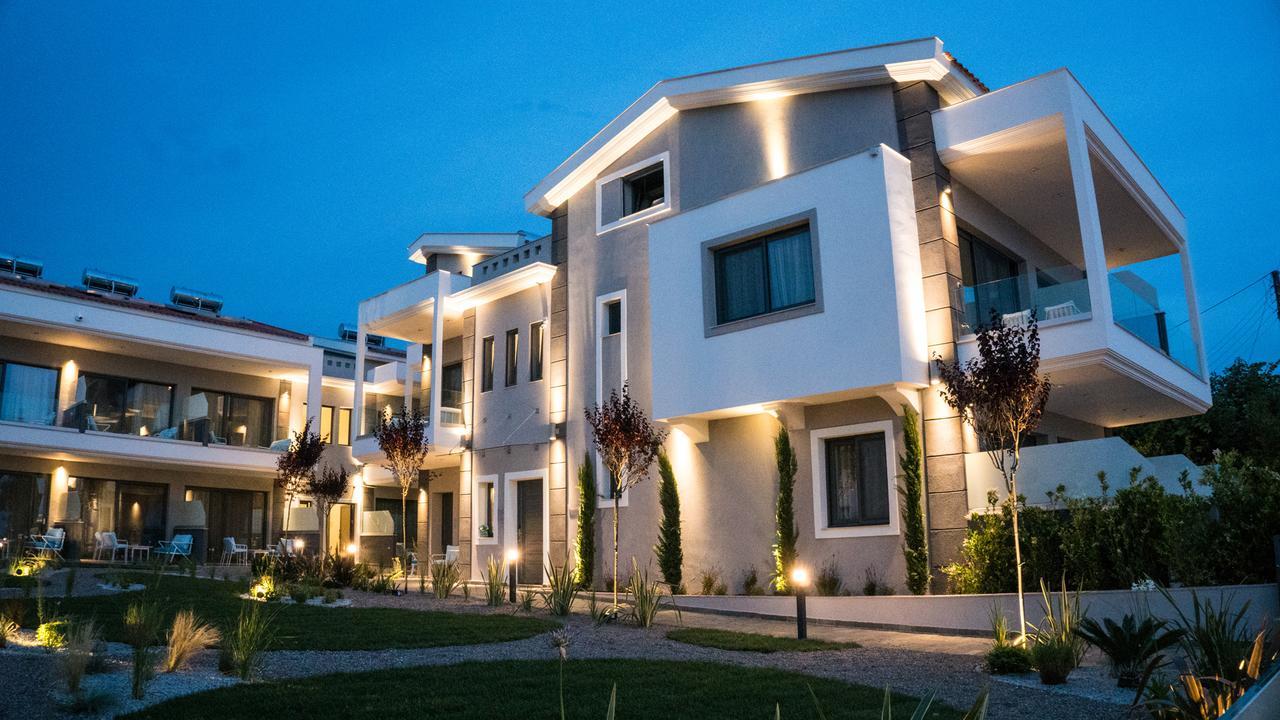 Costa Domus Blue Luxury Apartments Никити Екстериор снимка